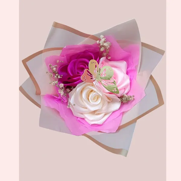 mini bouquet de rosas eternas