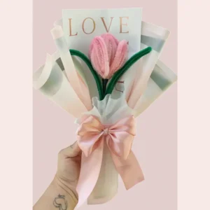 Tulipán-de-Limpia-Pipas-Hecho-a-Mano Tulipán de Limpia Pipas Hecho a Mano | Mini Ramo Floral