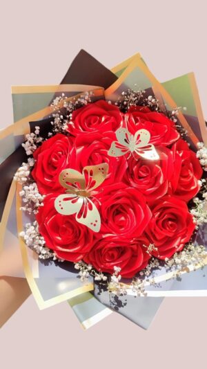 Ramo de 10 Rosas Eternas