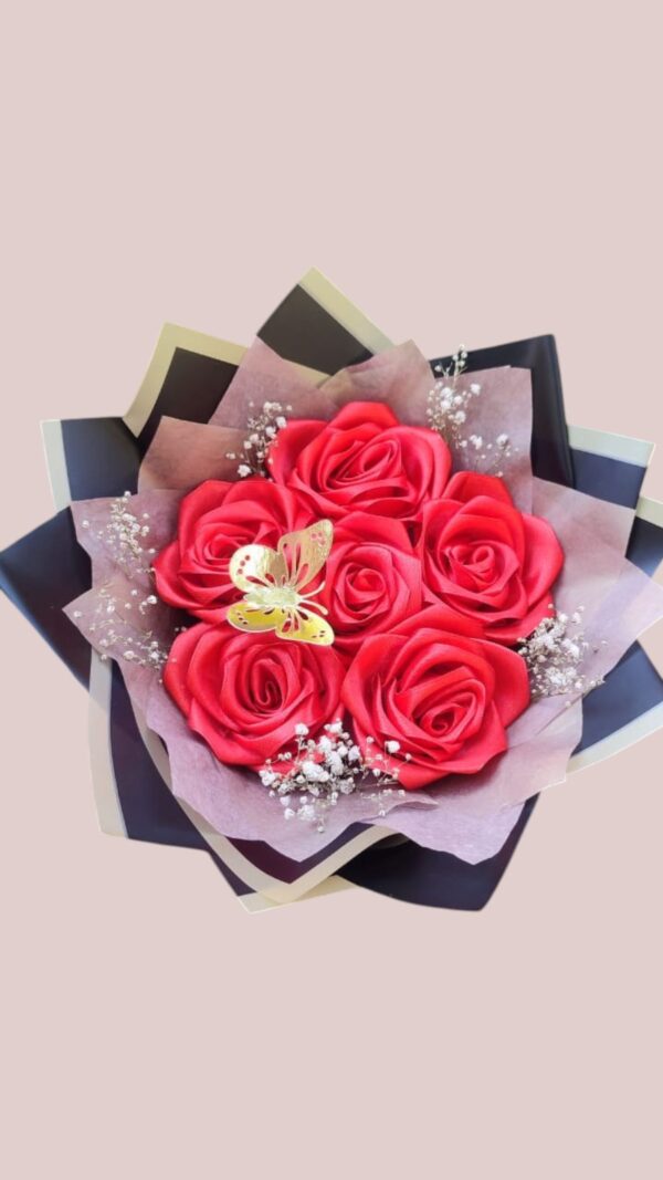 ramo de 6 rosas