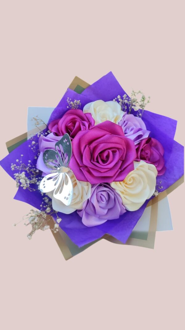 ramo 8 rosas