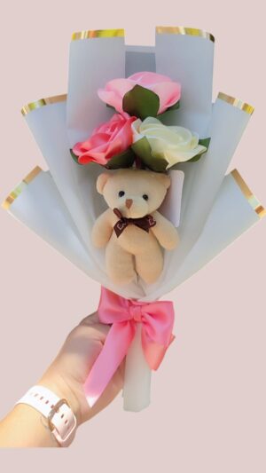 ramo de 3 rosas eternas con peluche
