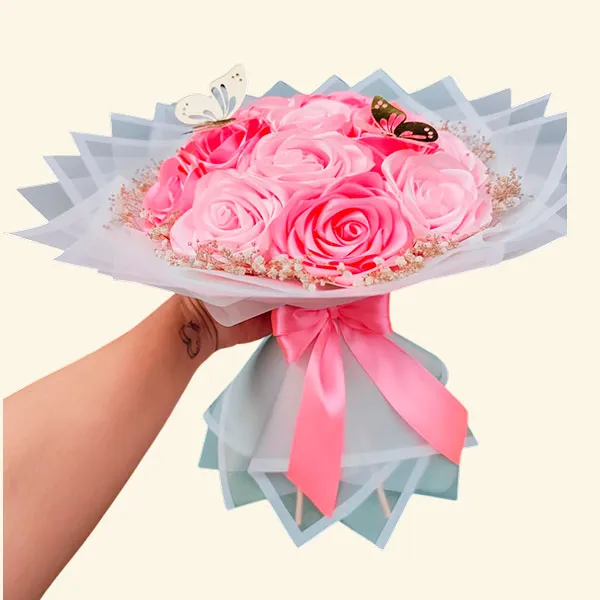 ramo buchon con 15 rosas Ramo de Rosas Eternas para Regalo Romántico