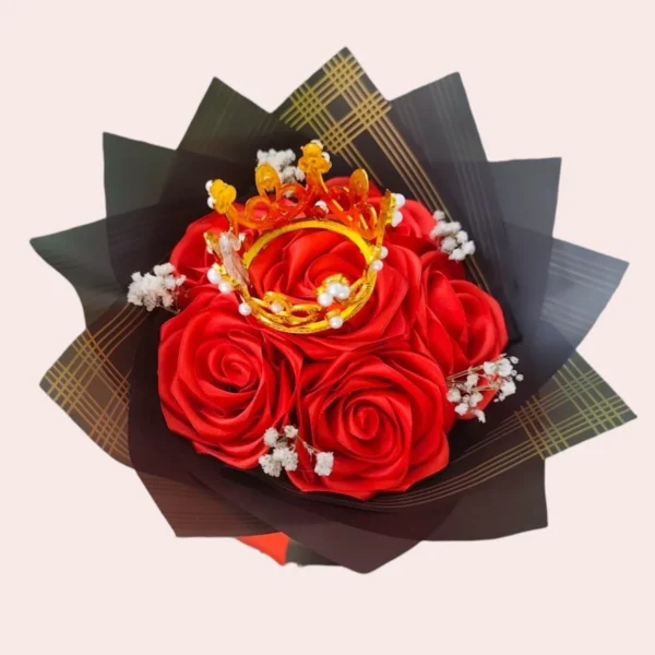 Mini Ramo de Rosas Eternas rojas con Corona
