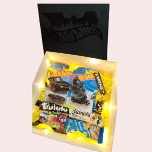 caja-regalo-batman-hot-wheels-dulces-luces caja-regalo-batman-hot-wheels-dulces-luces.jpg