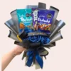 ramo para grado con dulces y rosas eternas- ramo para grado con dulces y rosas eternas